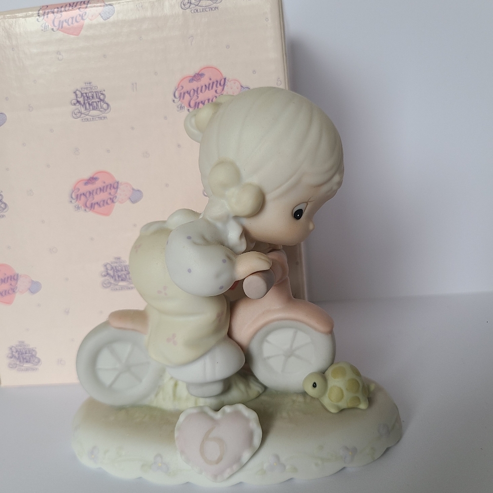 Vintage 1994 Precious Moments Growing In Grace 6 Years Old Collectible Figurine